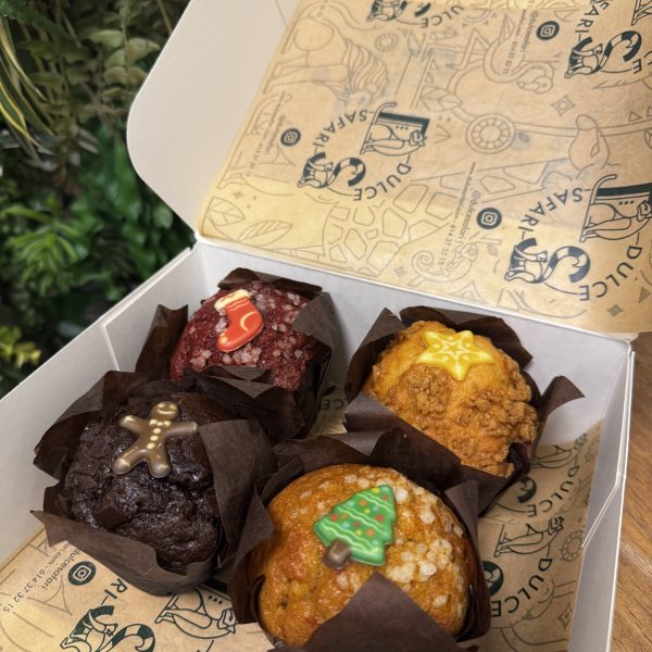 Caja navideña de muffins