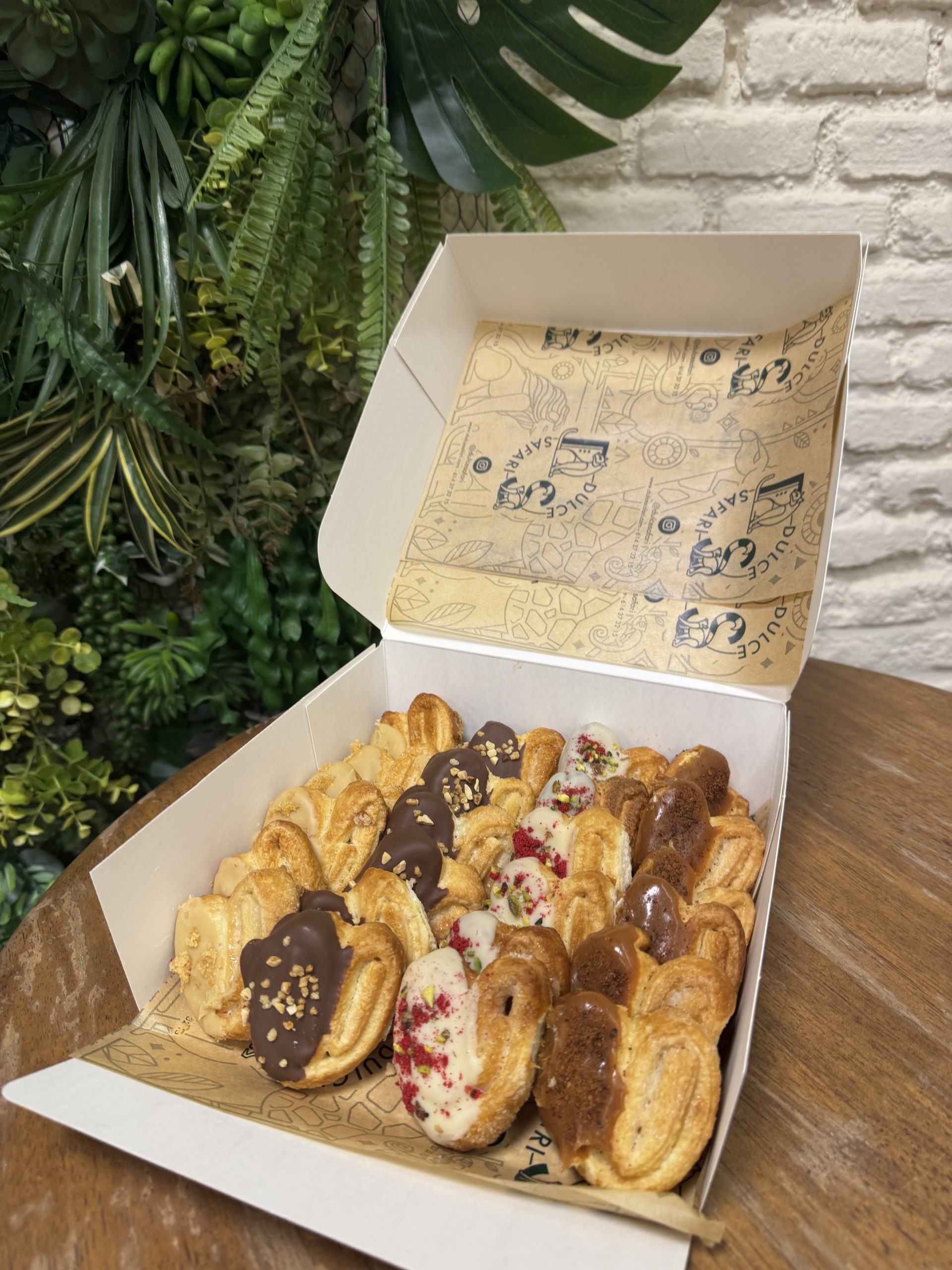 Caja de minipalmeritas